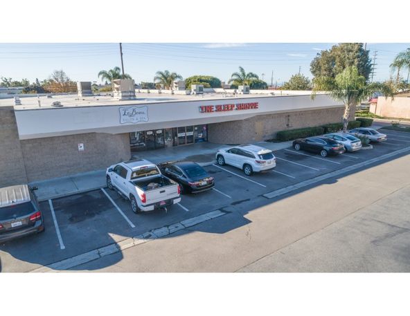 Prime Ventura Retail : 4051 E. Main Street, Ventura, CA 93003